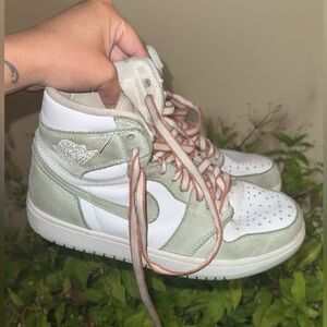 Seafoam Jordan 1s